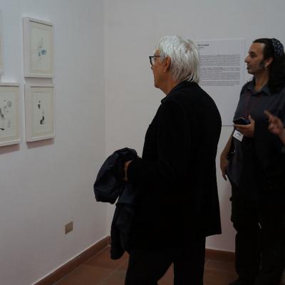 Milo Manara Visita La Mostra Di Grazia La Padula Al Museo Del Fumetto